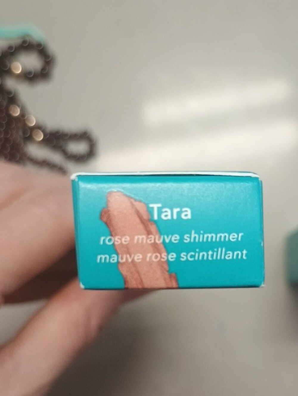 thrive causemetics Brightening Eye Stick Duo in Teal & Champagne - Picture 2 of 4